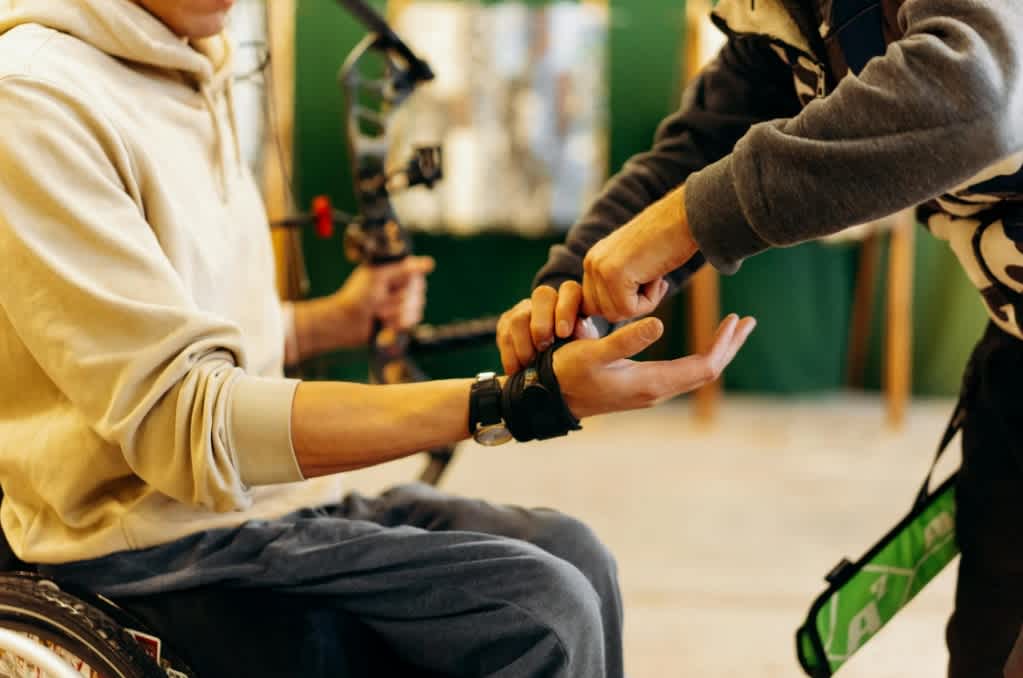 不死與皮歐蘭:由〈致不滅的你〉談照顧者負荷