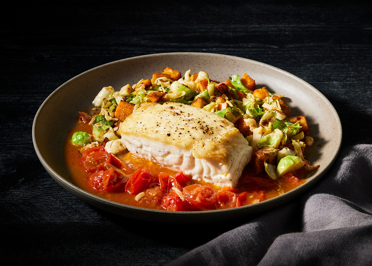 Descriptive visual related to content