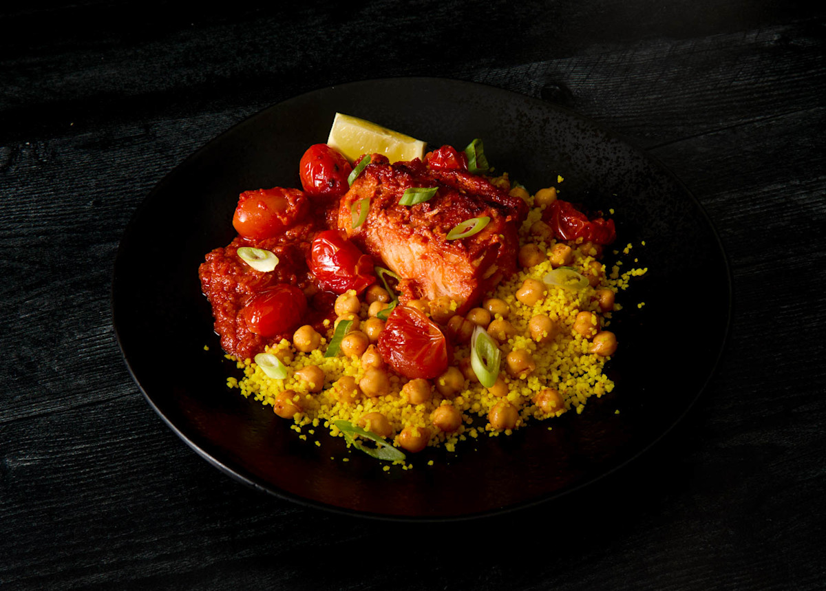 Descriptive visual related to content