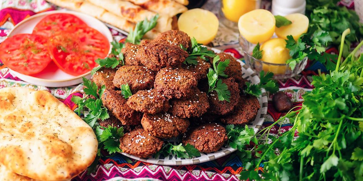 med-street-food-falafel.jpeg