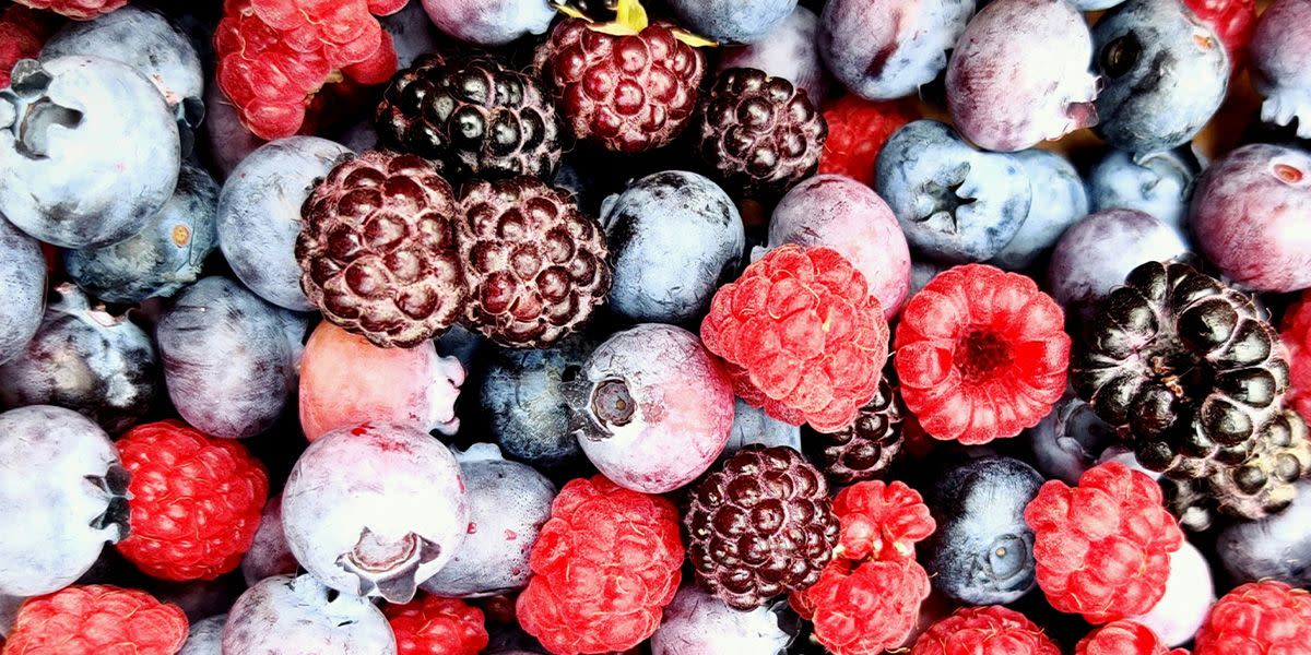 low-sugar-foods-fruits.jpg