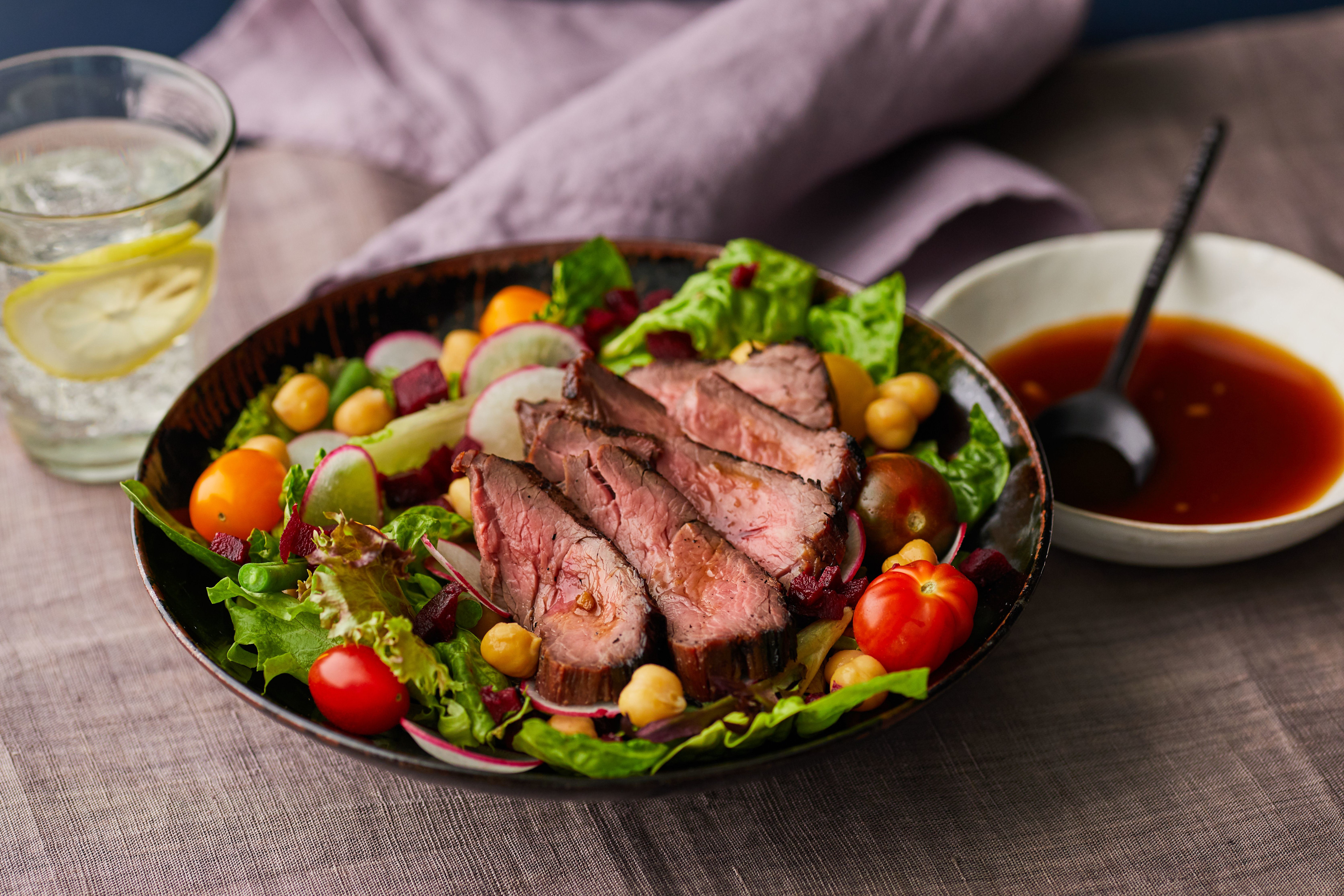 K-BBQ Skirt Steak Salad_0524202118541.jpg