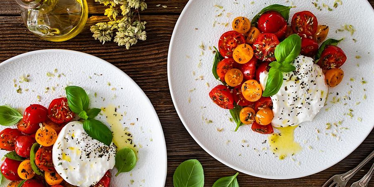 med-salads-caprese.jpeg