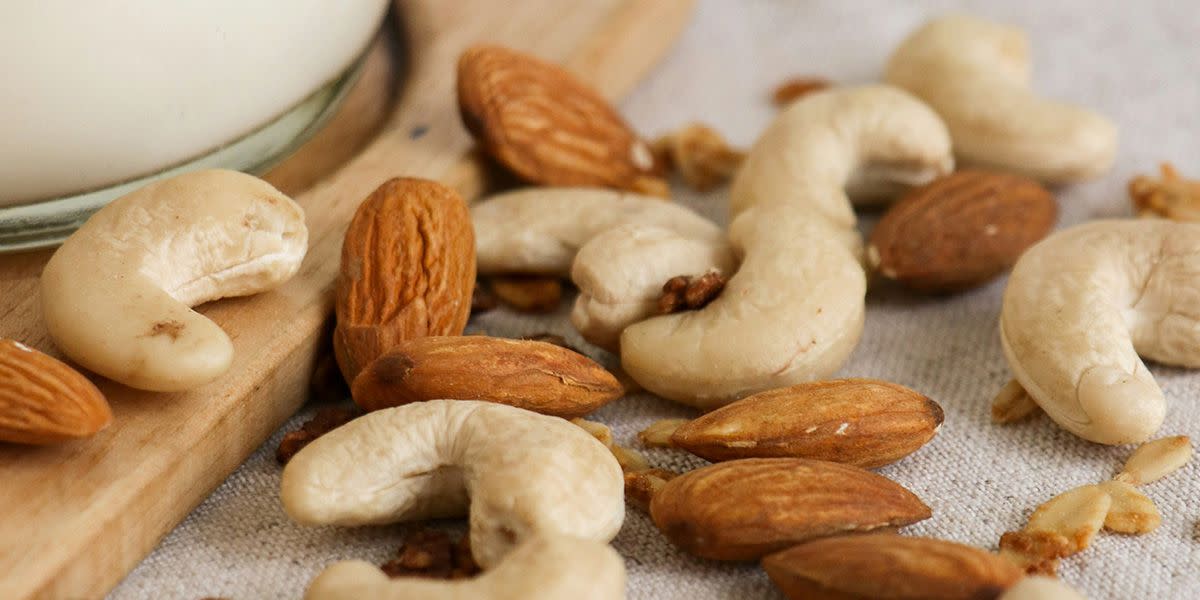 low-sugar-foods-dairy-alts.jpg