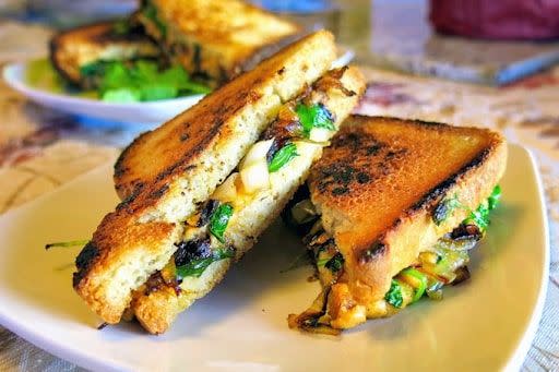 Vegan Grilled Cheese Sandwich Recipe .jpg
