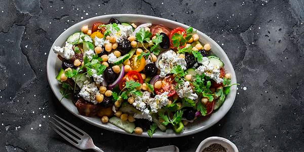 med-salads-chickpea.jpeg