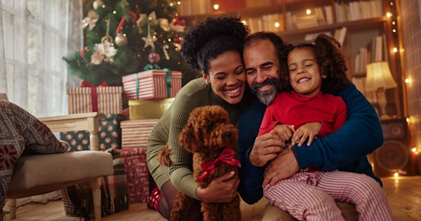 Pros and Cons of Moving During the Holidays