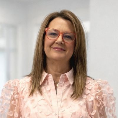 Julie Anne Smallwood | Sr. Mortgage Banker