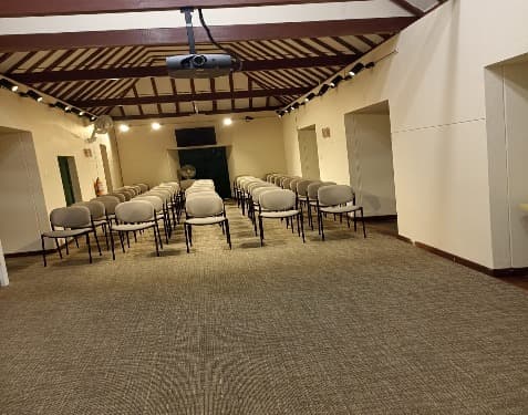 Sede zipaquira salon1 477x375