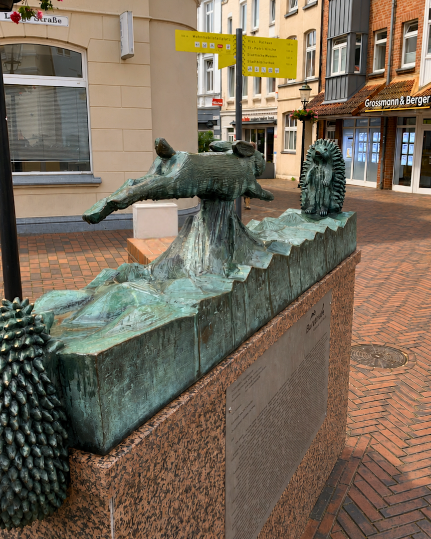 Buxtehude, Hase und Igel Brunnen