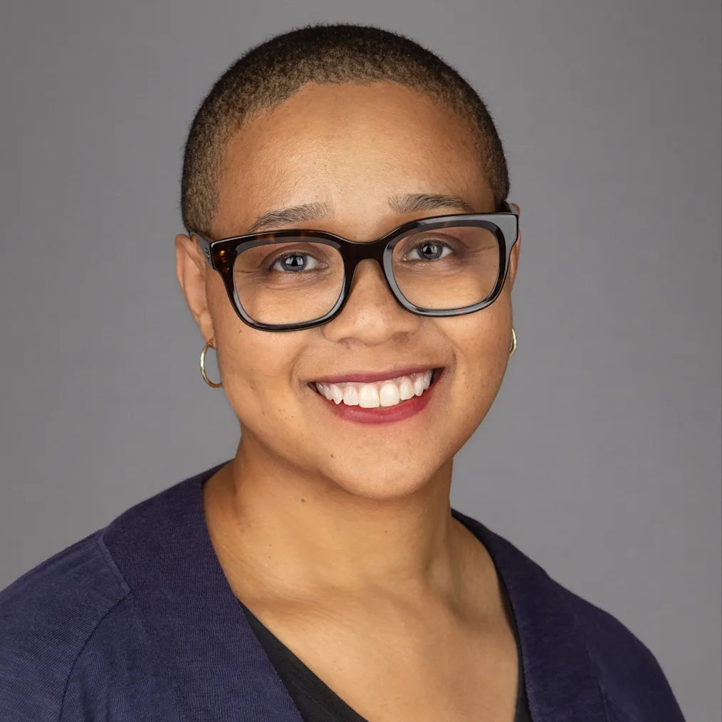 Dr. Emily Knox headshot