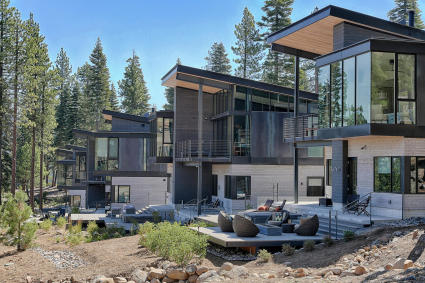 Lake Tahoe Modern home exterior