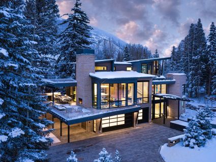 Snowy Home in Vail 