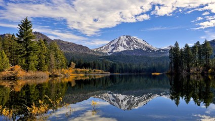 A photo of Lassen Volcanic National Park, a great place to enjoy fall in California.

