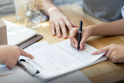 Signing a home contract