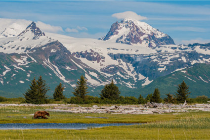 A photo of the Aleutian Range shows the site of one of Alaska’s mountain getaways. 