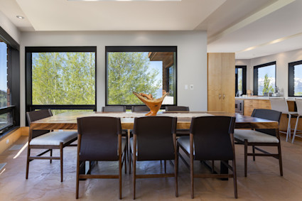 Harvest Ridge’s sunlit dining area is perfect for hosting pre- or post-concert gatherings with friends and fellow music lovers.