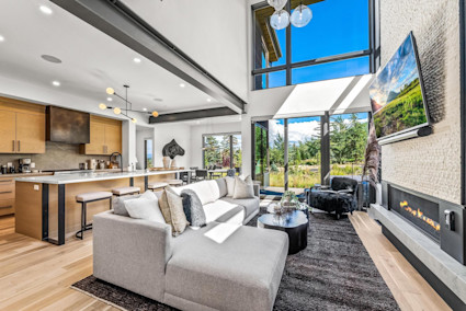 Red Pine’s open plan living area is an ideal retreat after a day of film premieres and gallery visits.