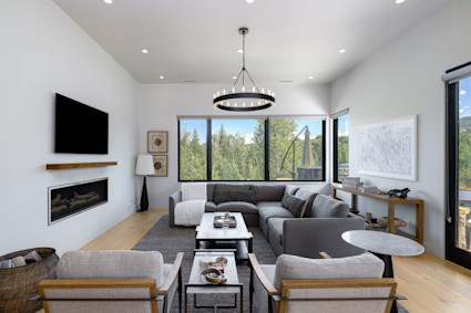 Sparkling Creek in Steamboat Springs offers a luminous living space for family games, crafts, and heartfelt holiday fun.