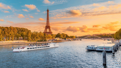 Autumn glow along the Seine sets the scene for gallery nights and performances, complementing a Pacaso home base in Paris.