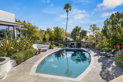 Pool and garden in Santa Barbara