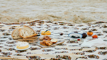 A simple beach picnic captures an annual ritual families can repeat each year in Nantucket.