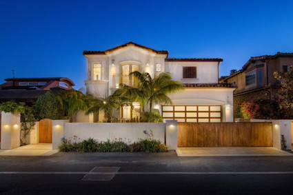 Neptune Bluffs in Encinitas, with its grand Mediterranean facade and oceanfront terrace, captures the architectural prestige and refined environment that resonates with the concours d'elegance la jolla atmosphere.