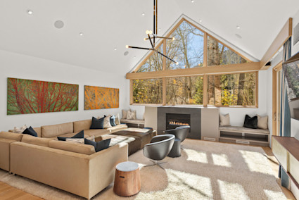 Aspen Grove places owners near Aspen’s dining, arts and Ajax lifts, with indoor-outdoor living ideal for après and four-season mountain routines.