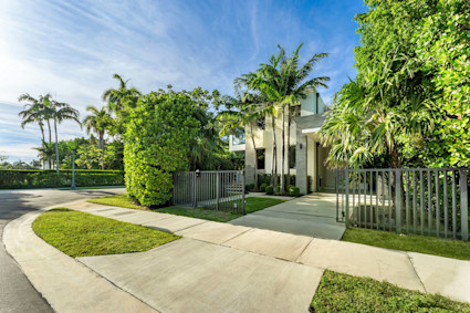 Front facade of Venetian in Miami Beach showing clean lines and a restrained palette that align with minimalist architecture and a composed arrival experience.