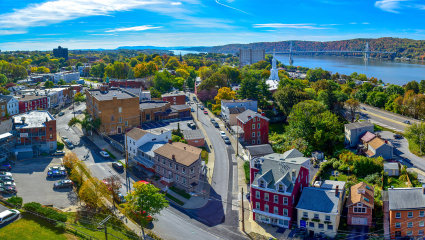Tree covered hills and fresh water of Hudson Valley, New York embody why it’s one of the best places for a second home.