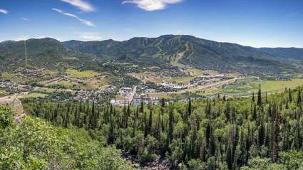  A wide view of Steamboat Springs, the home of Steamboat Springs summer activities.