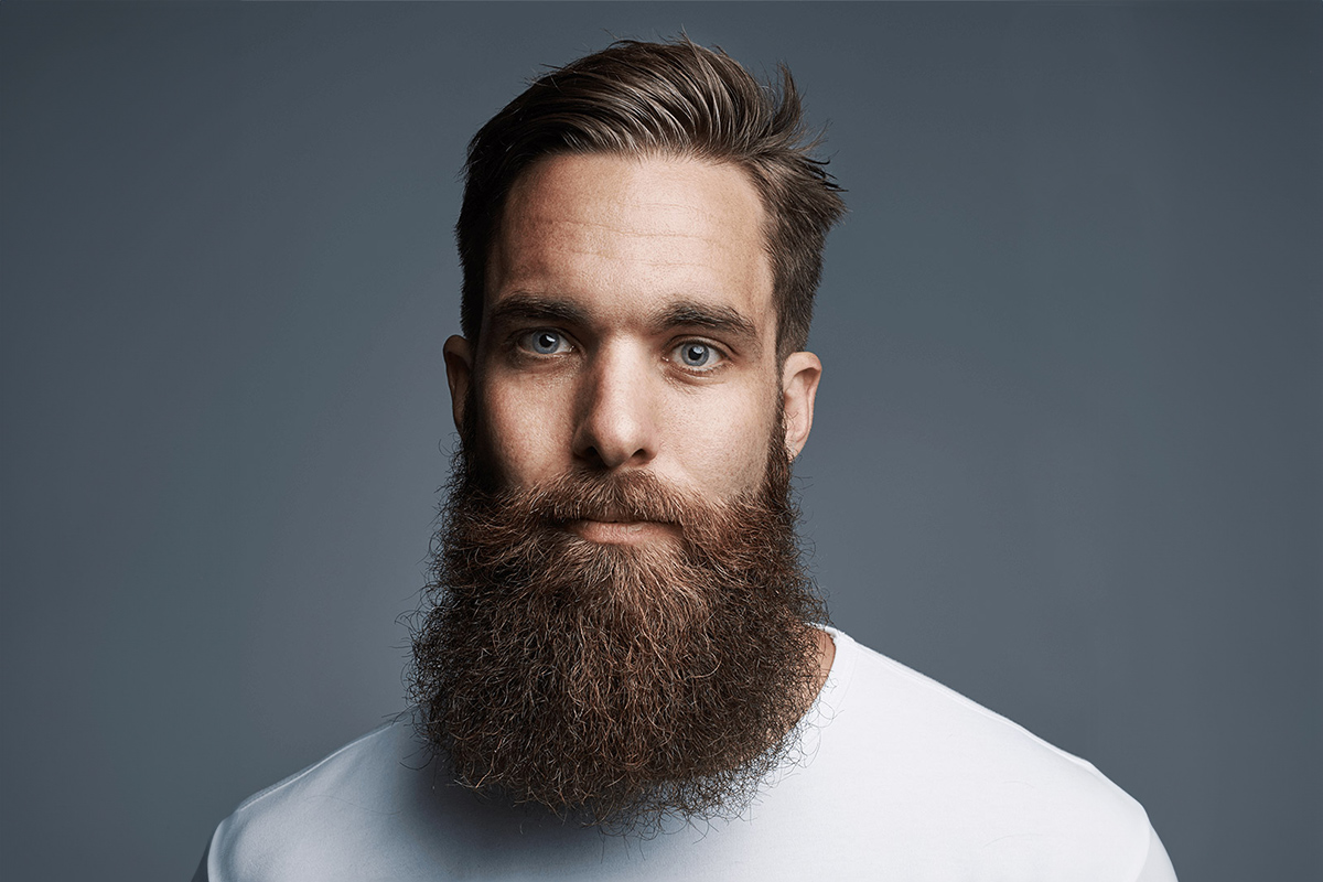 ulykke leje Overfrakke How to grow and trim a long beard | Braun UK