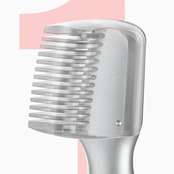 Trim hair to uniform length Trim hair to uniform length