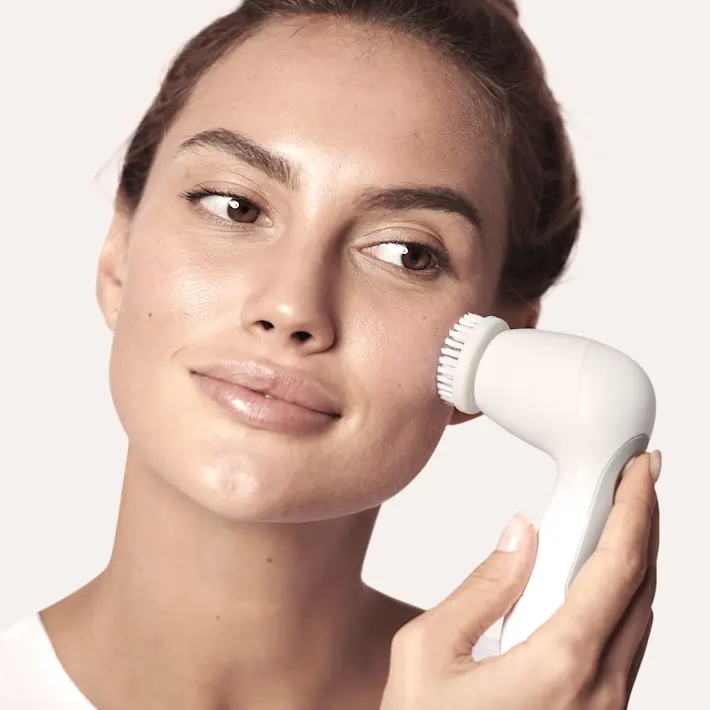 Restore facial radiance Restore facial radiance