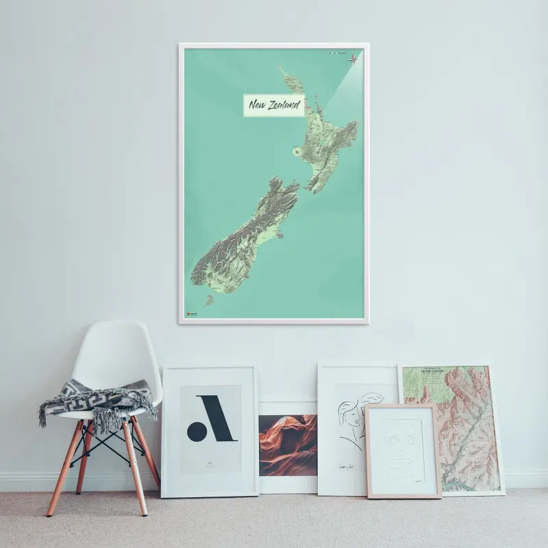 Neuseeland-Landkarte als Poster im Nani Design an der Wand über einer Bildergalerie