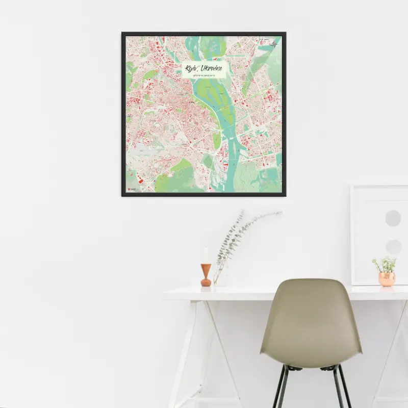Kiew-Stadtkarte als Poster im Nani Design über einem Schreibtisch