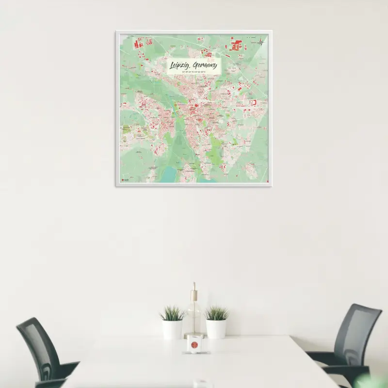 Leipzig-Stadtkarte als Poster im Nani Design in einem Besprechungsraum