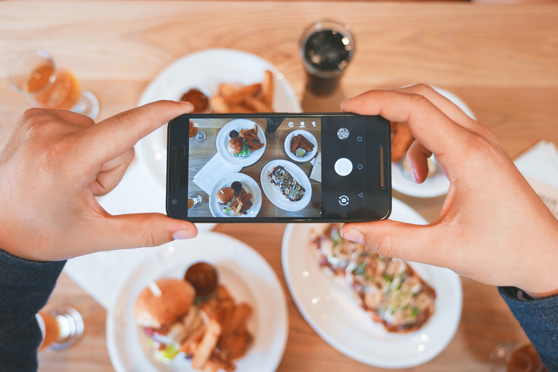 restaurant-marketing-instagram-foodie-photo
