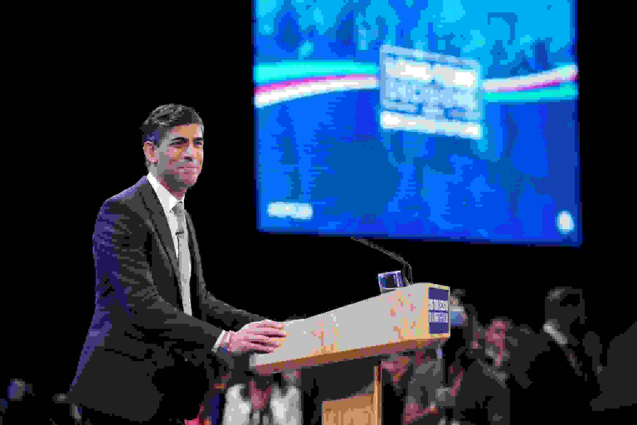 Prime Minister Rishi Sunak MP announces the cancellation of the Birmingham to Manchester leg of HS2 during his speech to the Conservative Party Conference in Manchester, 4 October 2023. ©The Conservative Party (Dominic Lipinski CCHQ / Parsons Media and licensed under CC by 2.0 Deed)