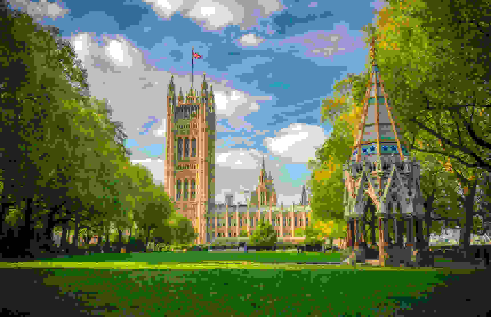 Victoria Tower Gardens, Westminster. ©Adobe Stock