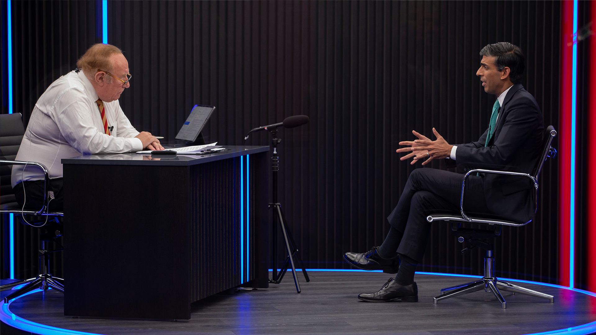 The Chancellor Rishi Sunak MP is interviewed by Andrew Neil on new TV news channel GB News, 16 June 2021. © HM Treasury [Flickr] / CC BY-NC-ND 2.0 DEED