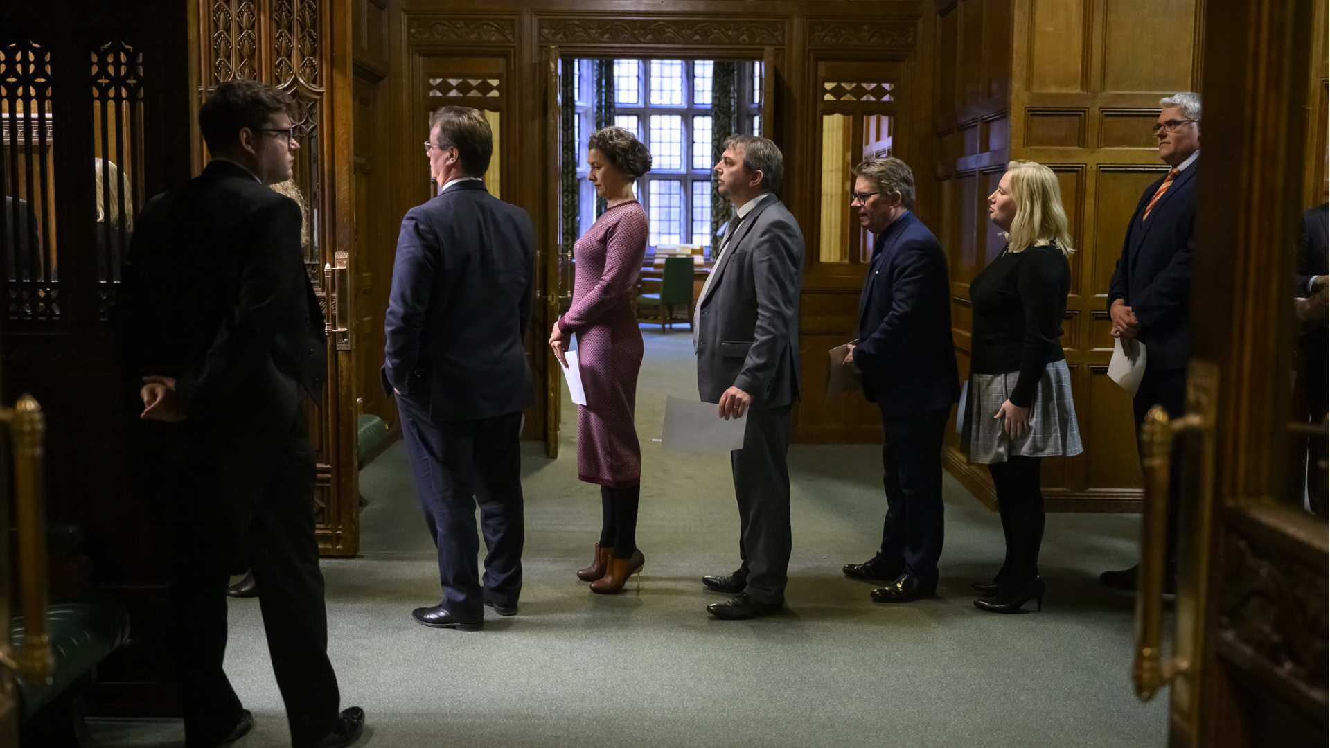 MPs queue to present their ballot bills to the House of Commons, 6 December 2023. ©UK Parliament/Andy Bailey