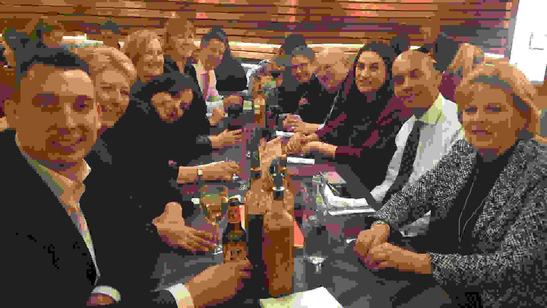 The Independent Group of MPs at Nandos. (© Chris Leslie MP)