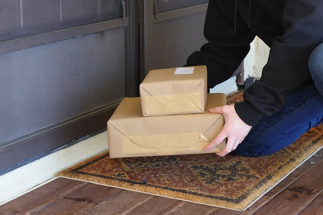 Brinks Home™ provides security solutions to help you secure and monitor your deliveries. Package deliveries can be configured in video analytics to send notifications upon receipt, and smart garage door controls can be used with some services to deliver in a secure location. If the worst should happen, know what your options are when reporting a package has been stolen.