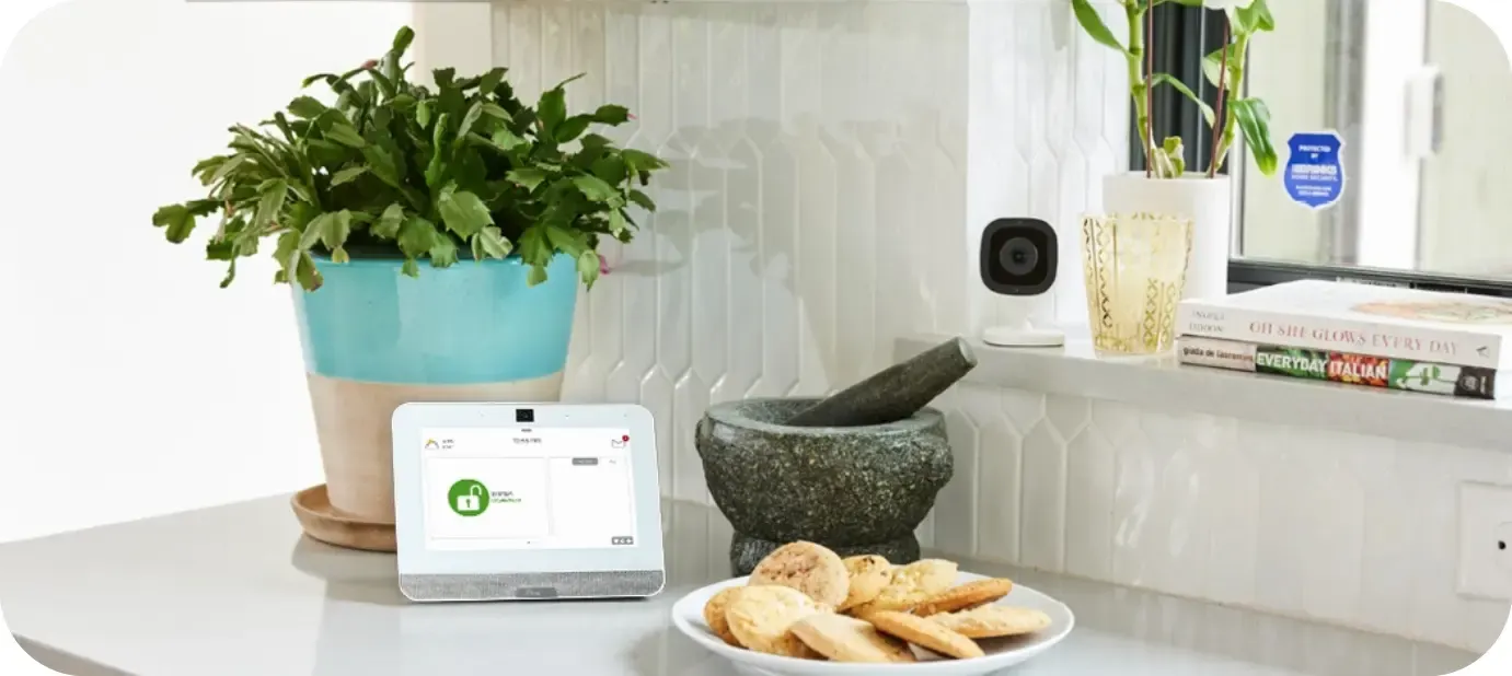 How Do Home Security Systems Work? What to Know Before&nbsp;You&nbsp;Buy