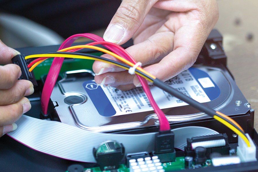 How do DVR Security Systems Work? - What Is A Dvr And How Does It Work