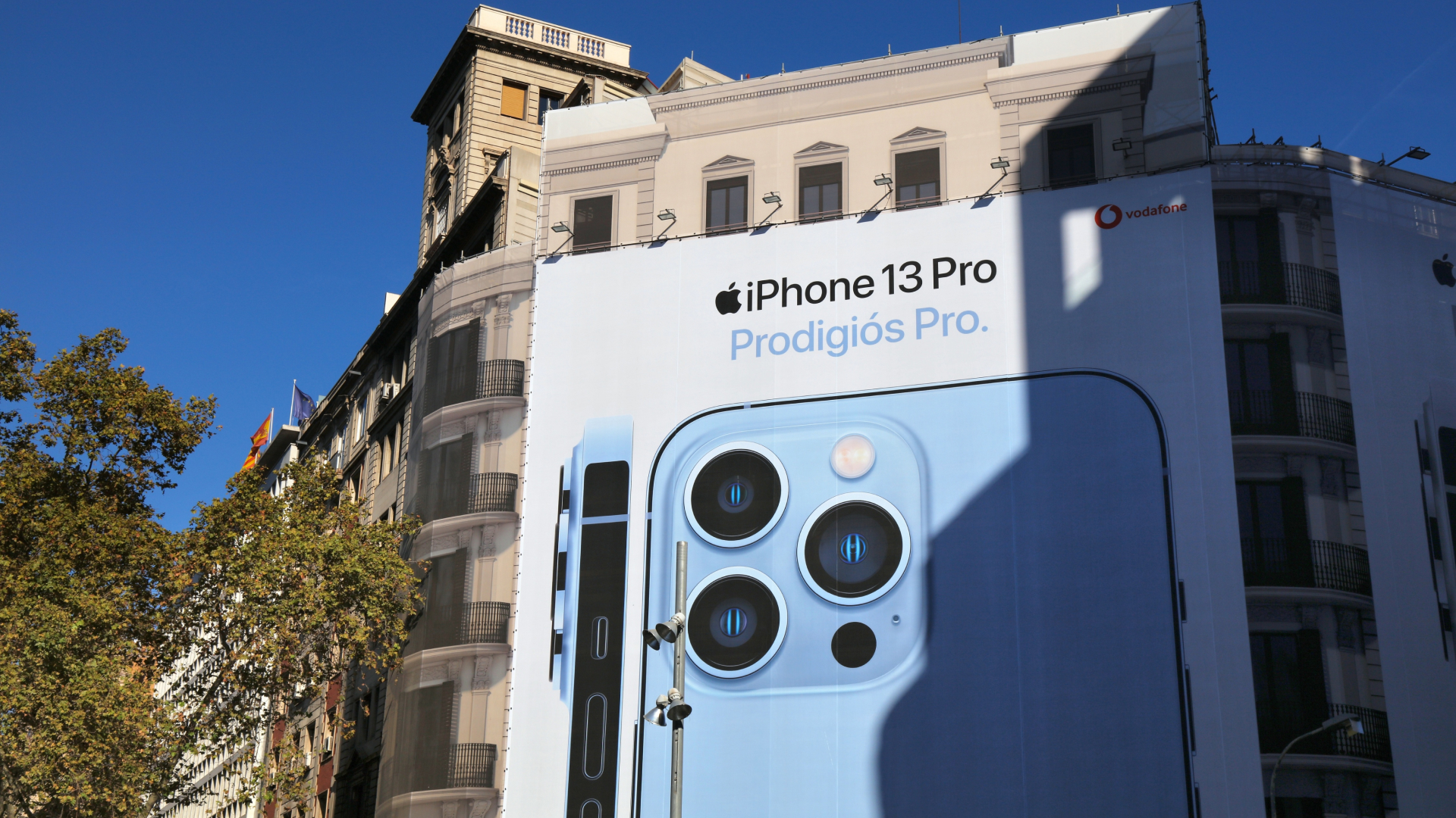 Images Blog Minihow-do-map-updates-impact-ooh-placement-and-performance