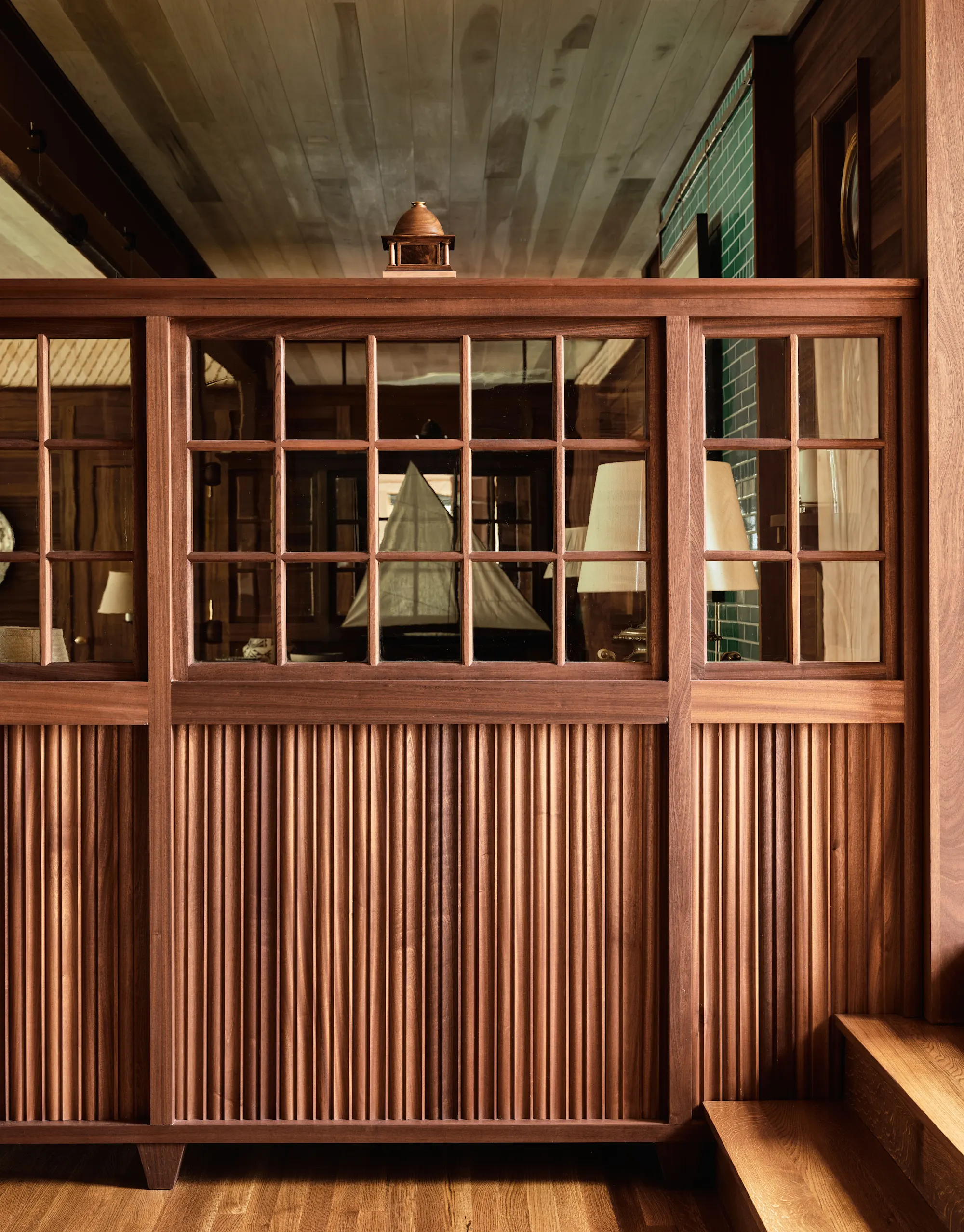 Mahogany Screen