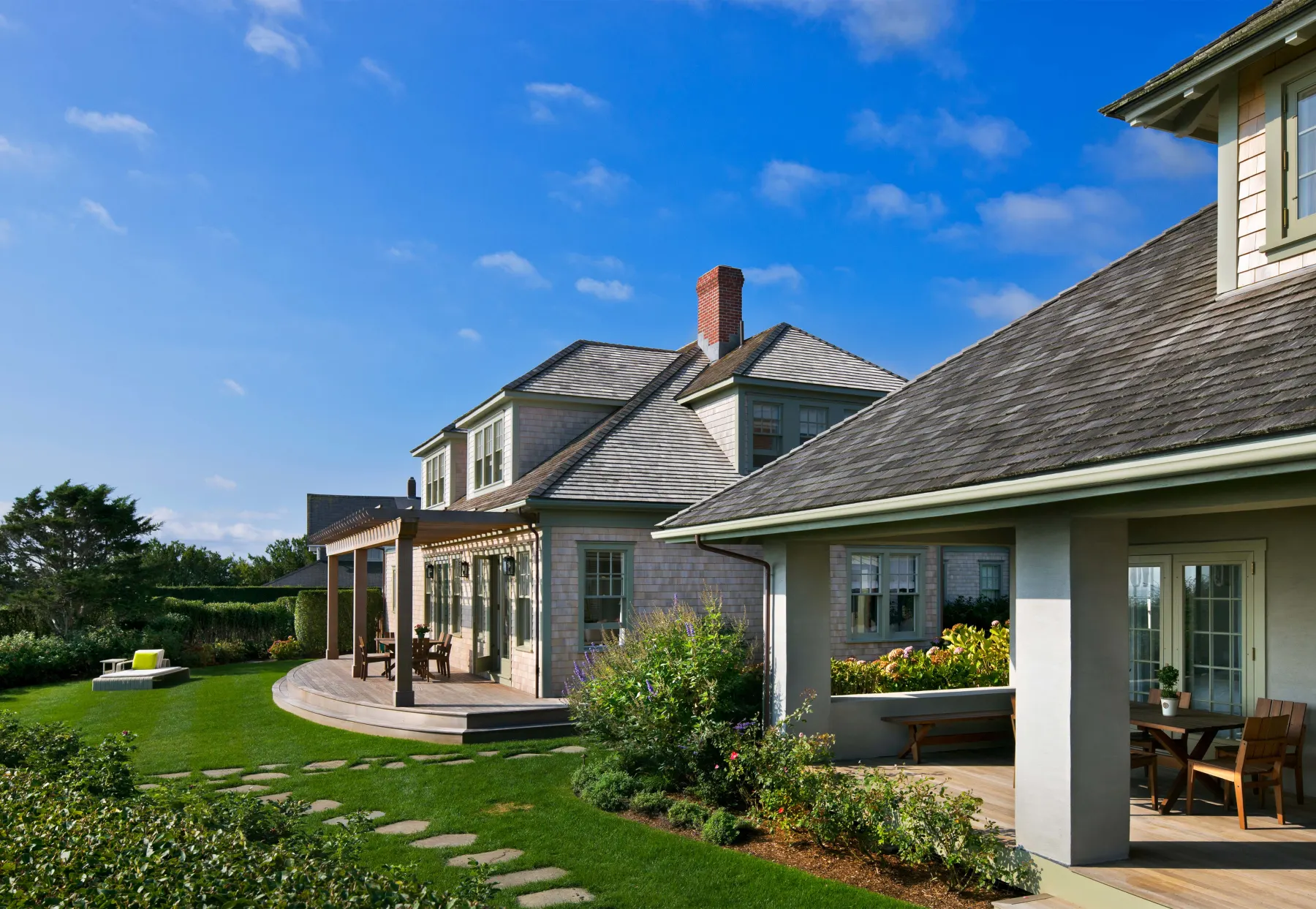 Main House and Guest House