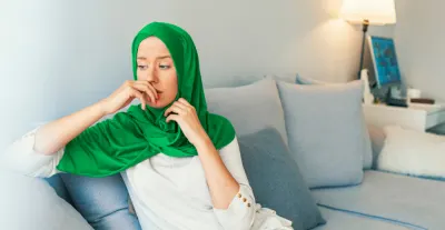 Easy Tips To Avoid Hijab Hair Loss - Rejoice
